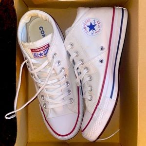 Converse White Mid Size Sneakers size 8
